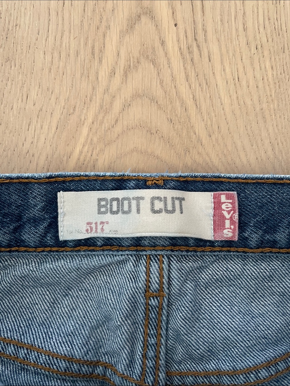 Vintage Levi’s 517 Bootcut Jeans - Picture 3 of 9